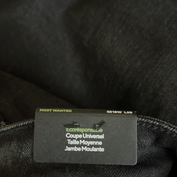 SILVER JEANS Most Wanted Skinny - Distressed Black - Picture 9 of 14